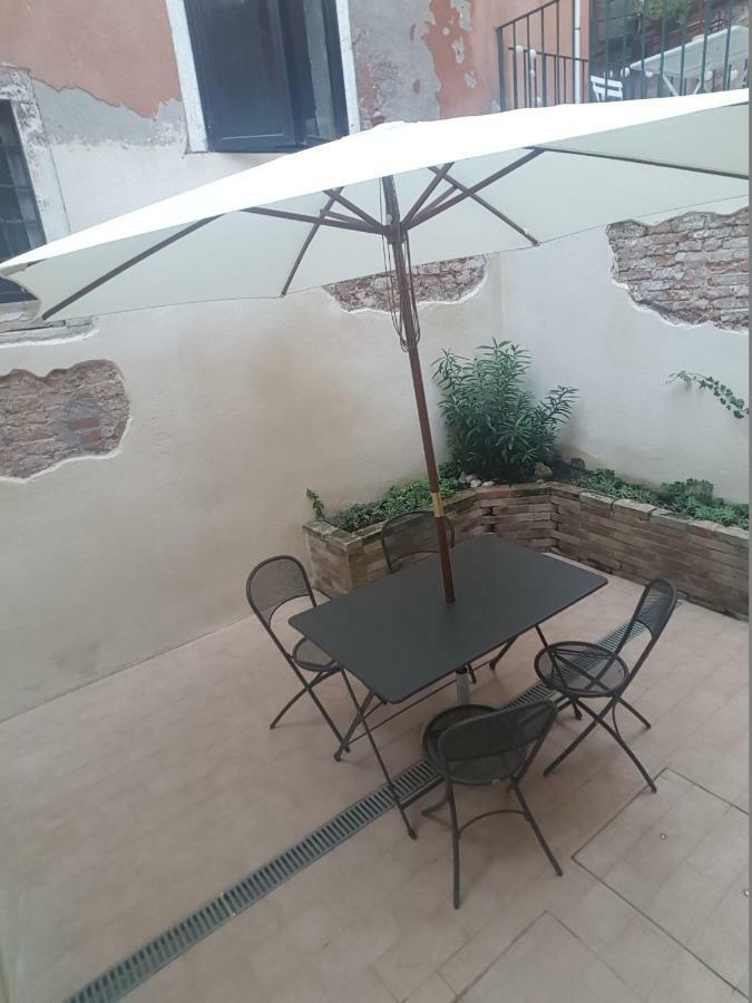 La Corte Incantata Venetië Buitenkant foto